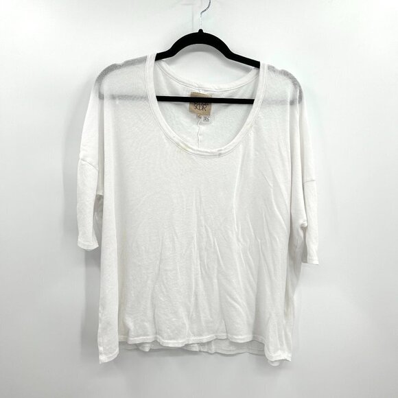 CHASER *Flawed* White Oversized Scoop Neck Dolman Sleeve Tee Size Medium - Picture 1 of 4